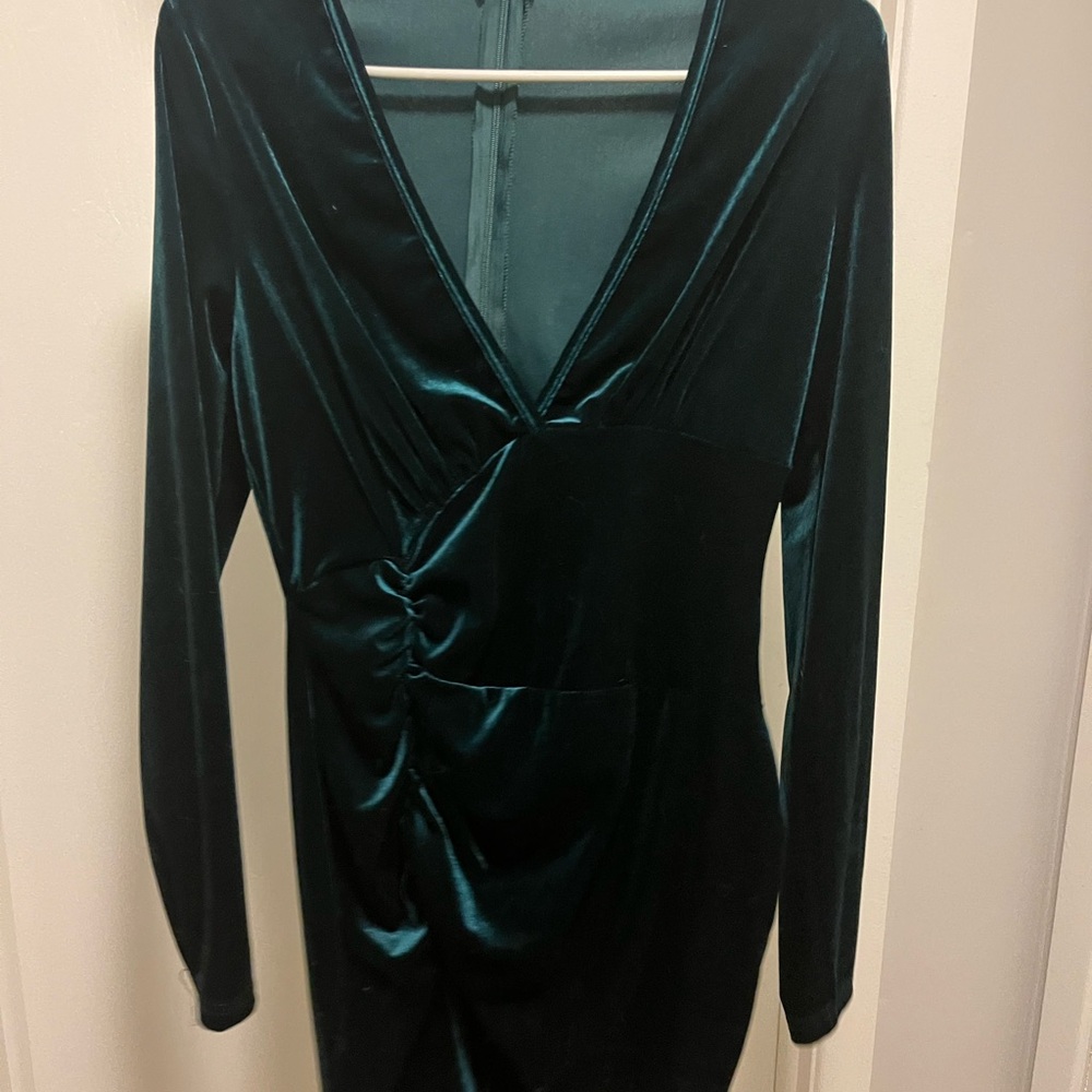 Elegant Velvet Green Dress